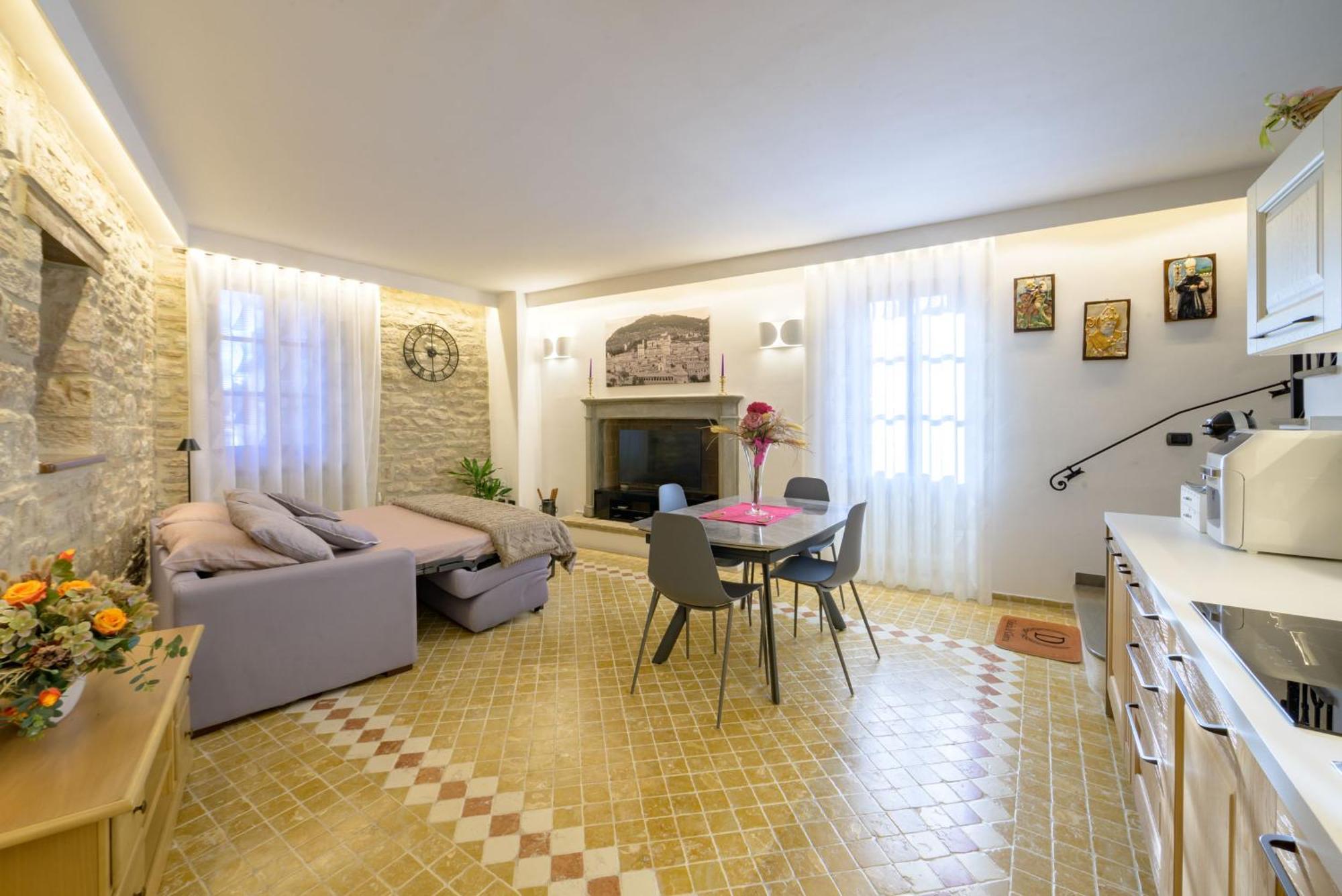 Apartamento Dimora Giada & Gloria Gubbio Exterior foto
